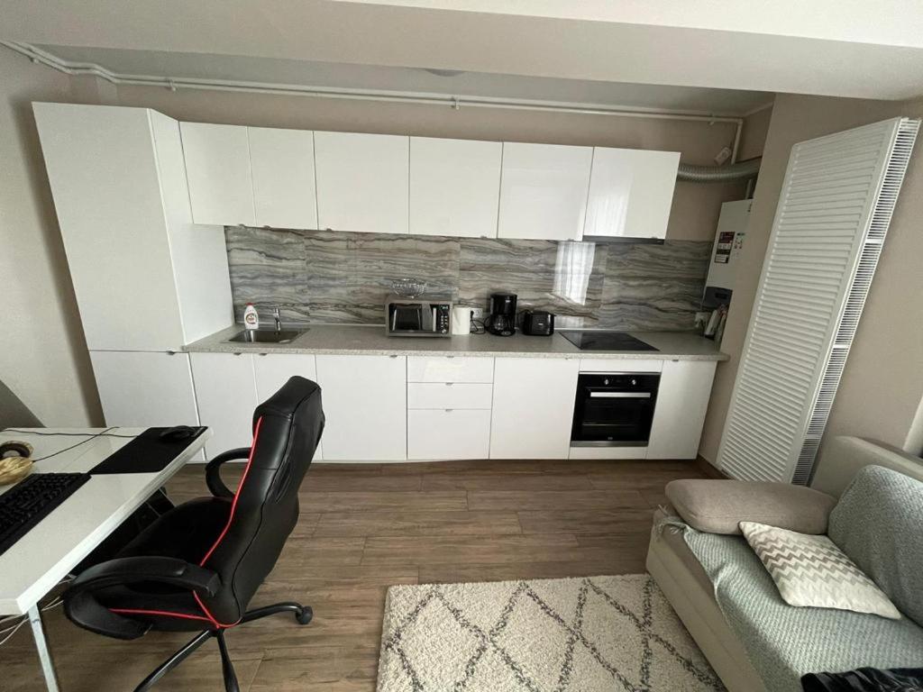 Апартаменты Sea View Apartament Мамая Экстерьер фото
